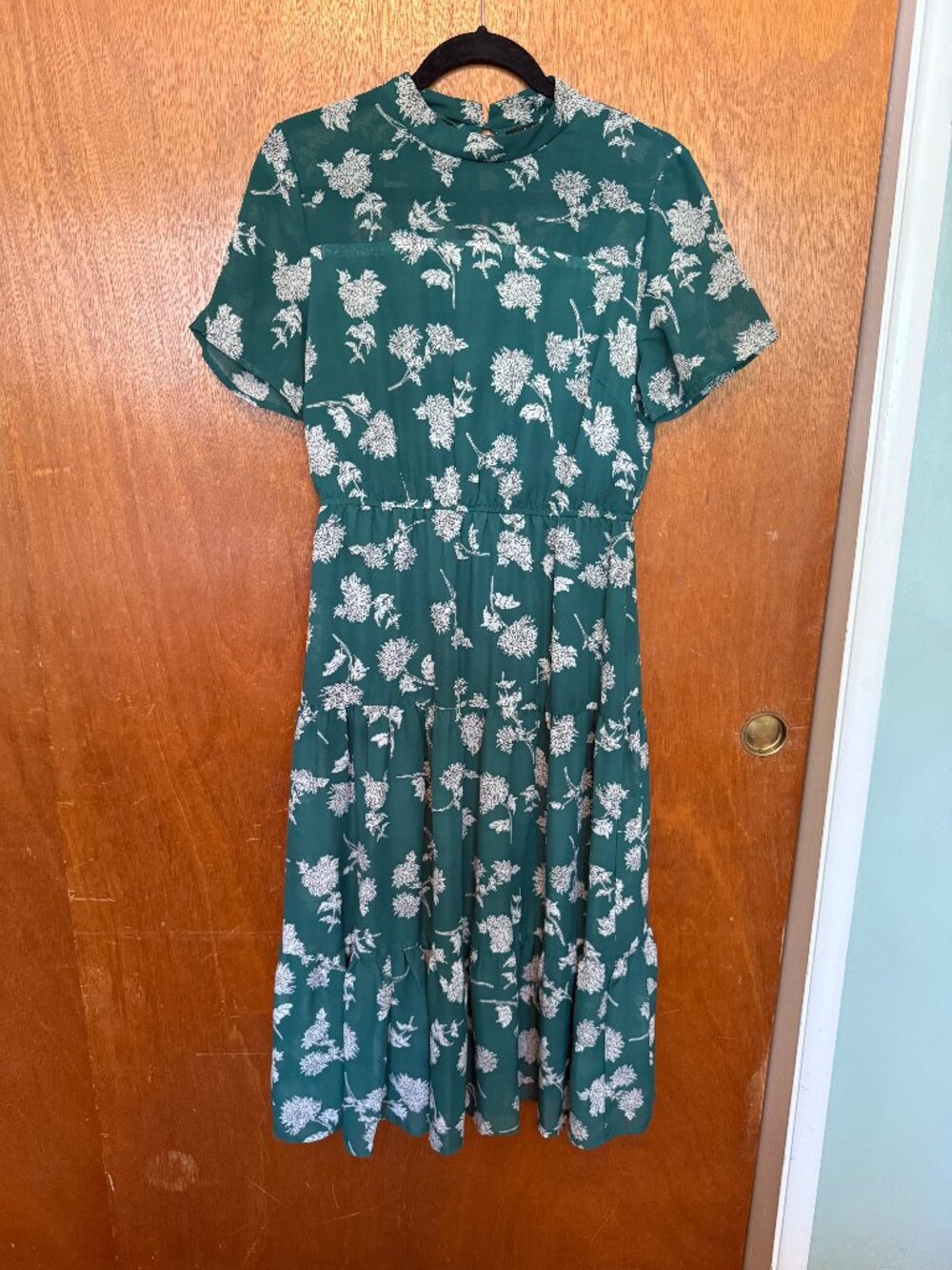 Floral Dressed Up Dark Green Floral Print Midi Dress